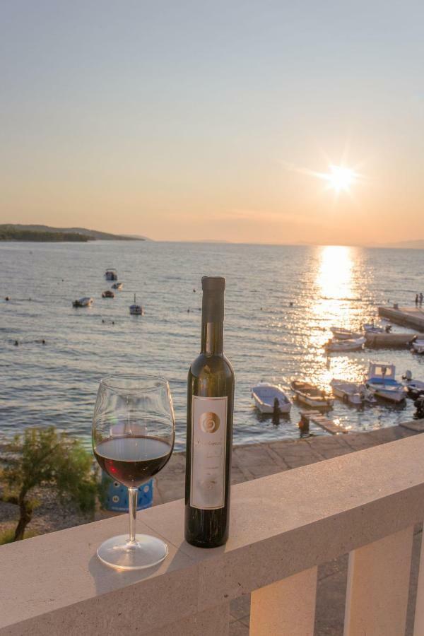 Aparthotel Marina Gromela Mirca  Экстерьер фото