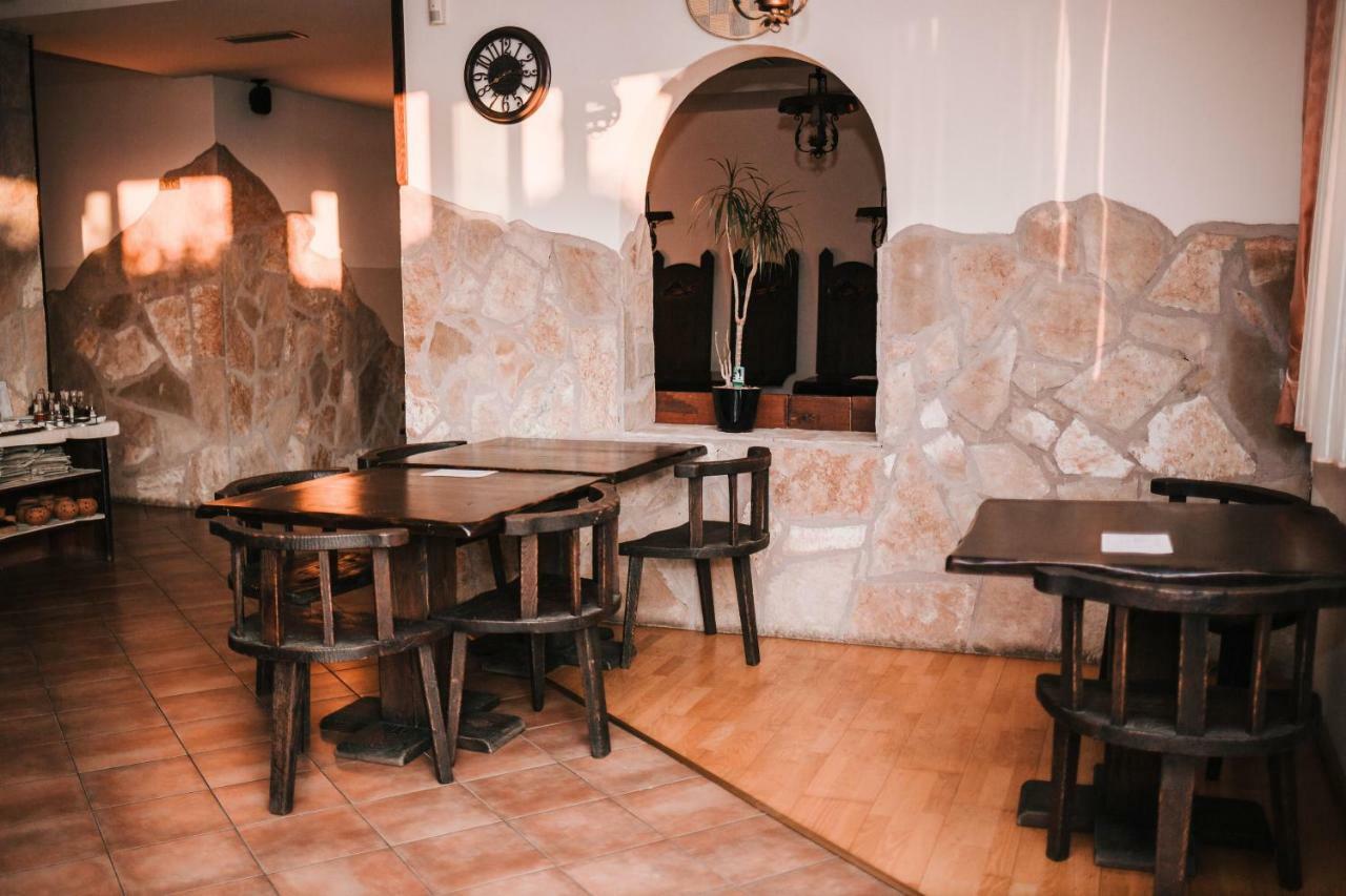 Aparthotel Marina Gromela Mirca  Экстерьер фото